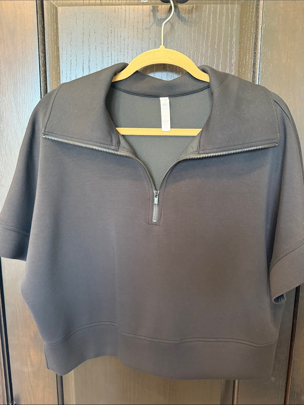 Zella Black Short-Sleeve Half-Zip Sweatshirt. Size medium.